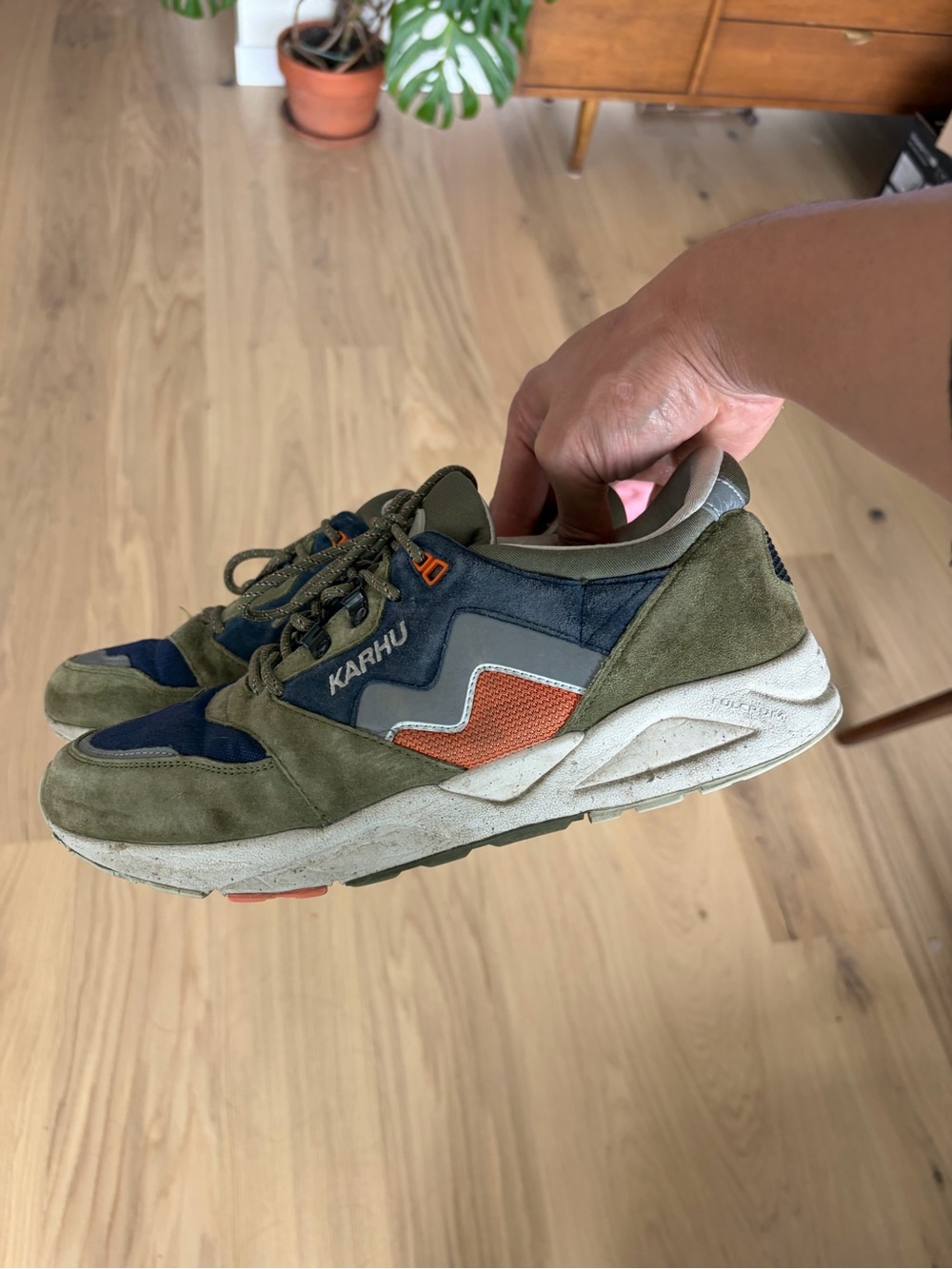 Karhu Aria US 12